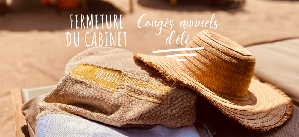 chapeau et couverture audit consulting sur la plage